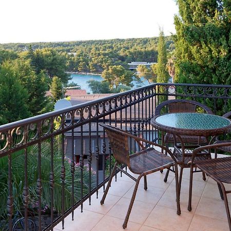 Apartmani Zlataric Стари Град Экстерьер фото