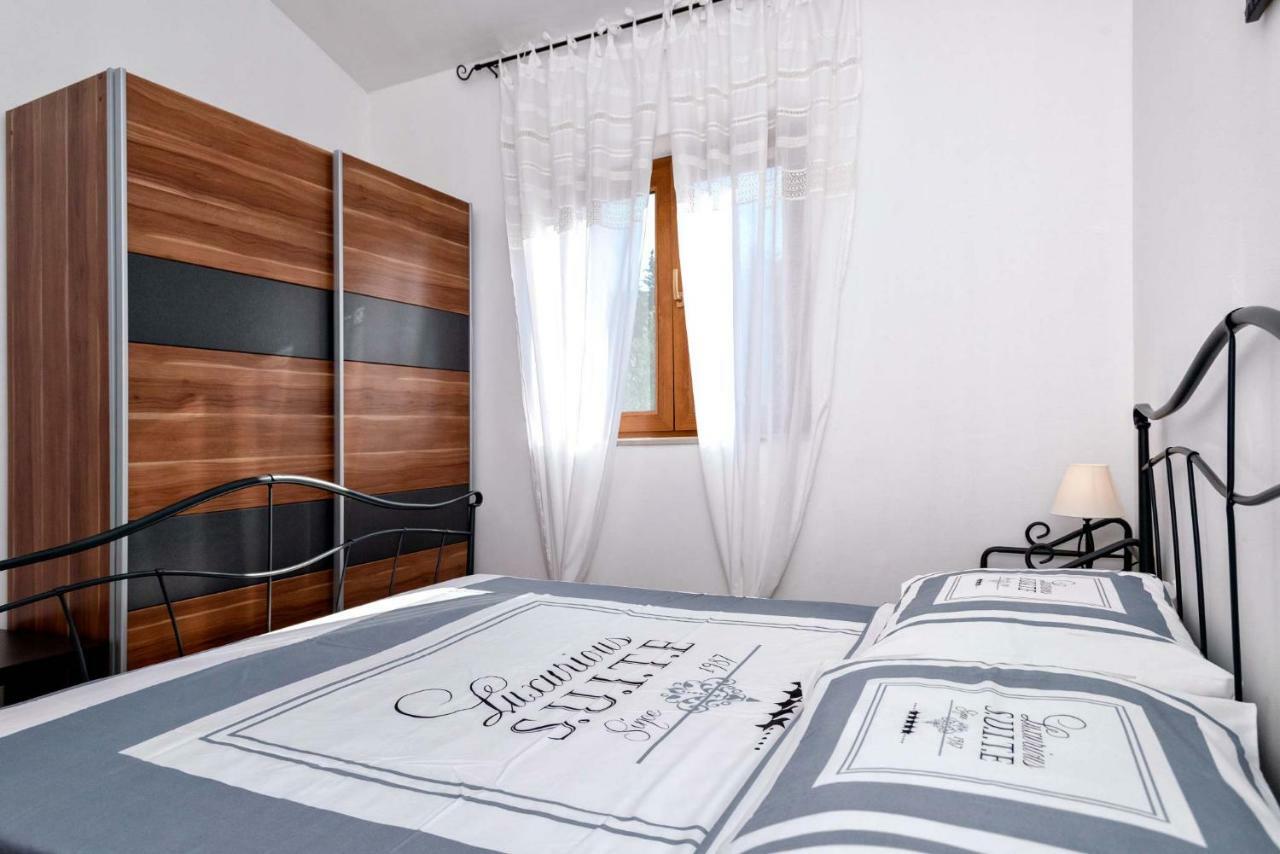Apartmani Zlataric Стари Град Экстерьер фото